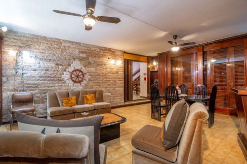 Se Vende Casa 4 Dormitorios Bº Paso De Los Andes