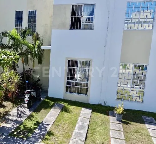 Casa En Venta De 2 Recamaras En Palmas 2 Playa Del Carmen