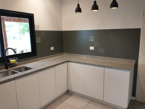 Casa En Venta O Alquiler - Santa Elena - Pilar Del Este