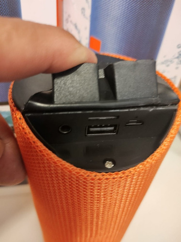 Parlante Portátil Bluetooth Portable Wireless Speaker