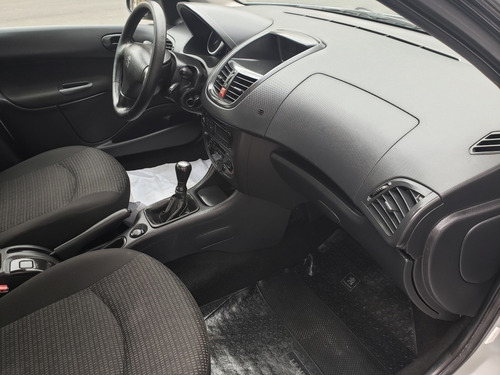 Imagen 14 de 15 de Peugeot 207 2012 1.4 Active 75cv