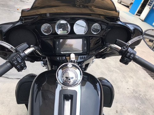 Imagen 6 de 15 de Harley Ultra Limited 2017 Nacional