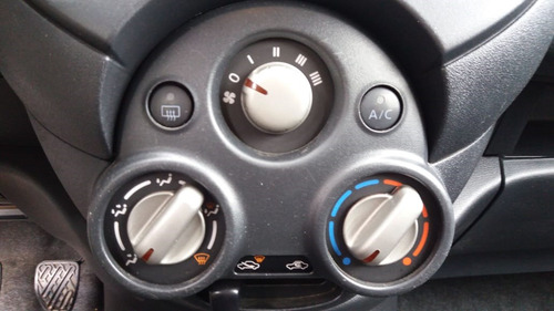 Sucata Nissan Versa Sl 1.6 Venda Em Peças