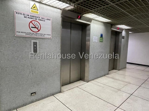 Oficina En Alquiler, En Los Caobos.
