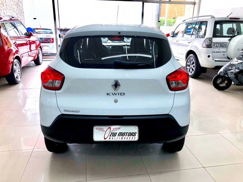 Imagem 6 de 10 de Kwid Zen - 11.000 Km