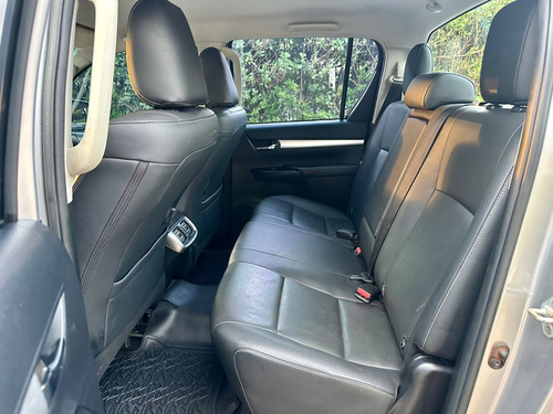 Toyota Hilux 2.8 Tdi Srv Cab. Dupla 4x4 Aut. 4p