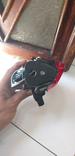 Imagen 8 de 10 de Stop Trasero Vstrom 650 Abs