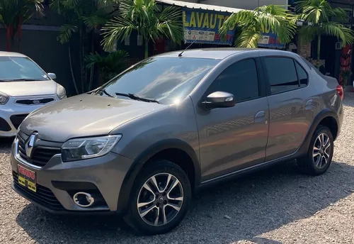 Renault Logan 1.6 Privilege / Intens