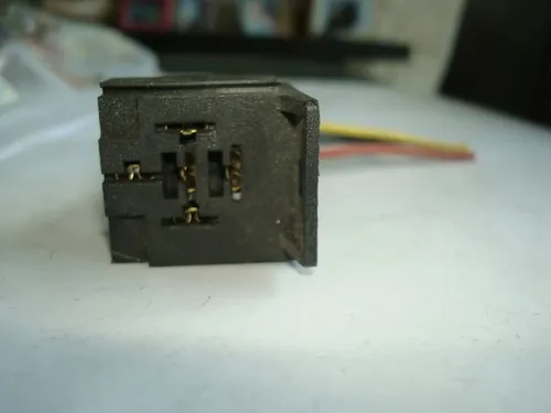 comprar Conector Plástico Rele \u002Frelay 5 Patas Base Enlazable
