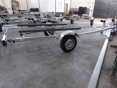 Trailer Para Semirrigido Lancha Moto De Agua Bote Homologado