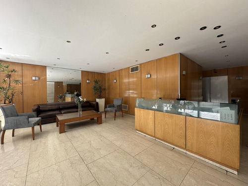 Venta Monoambiente Divisible Con Balcón En Recoleta