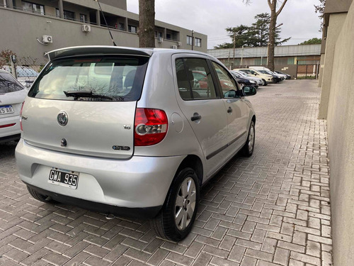 Imagen 12 de 13 de Volkswagen Fox 2008 1.6 Route 5 P