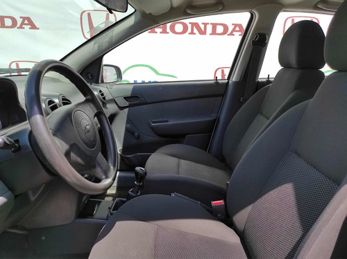 Chevrolet Aveo 1.6 Ls Mt 2017