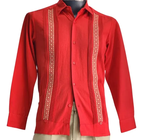 Guayabera roja hotsell