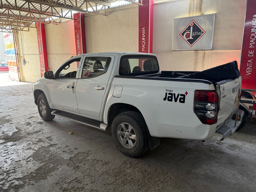 Mitsubishi L200 2.5 Di-d Cabina Doble 4x4 Mt