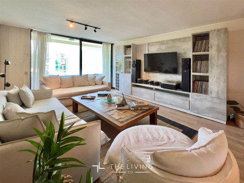 Precioso Y Moderno Penthouse Con Azotea En Venta!!