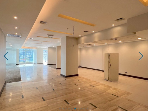 Local Comercial 217,4m2 Barrio Las Condes Oriente