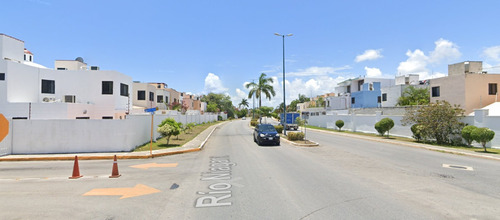 Hermosa Casa En Cancun!!! Entrega Inmediata!!!!! Calle Paseo De La Mancha, Cancún, Quintana Roo, México