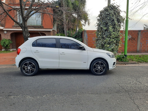 Imagen 2 de 9 de Volkswagen Gol Trend 2021 1.6 Trendline 101cv