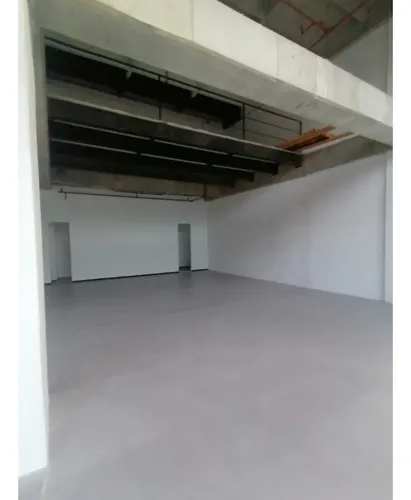 124m2 Local Arriendo Envigado - Mayorca