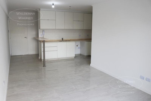 Departamento 2 Amb Con Terraza Propia - San Fernando