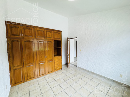 Casa En Fraccionamiento Lomas De Atzingo