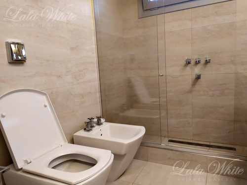 Imagen 22 de 25 de Reservada - Venta - Casa En La Providencia