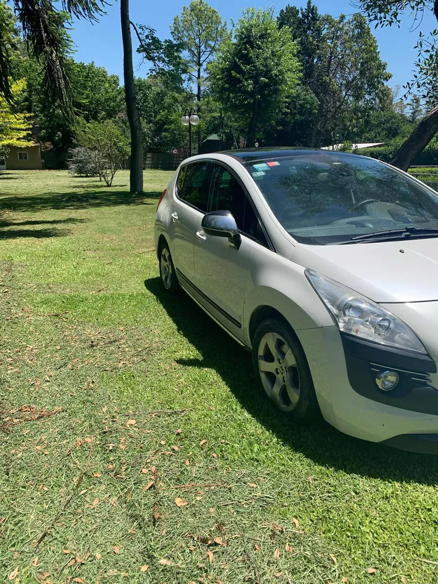 Peugeot 3008 2.0 Premium Plus Hdi Tiptronic