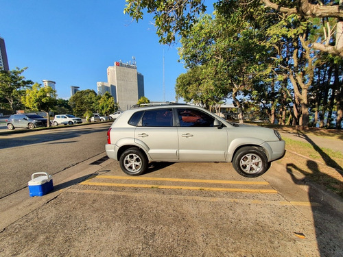 Imagem 13 de 15 de Hyundai Tucson 2012 2.0 Gls 4x2 Aut. 5p