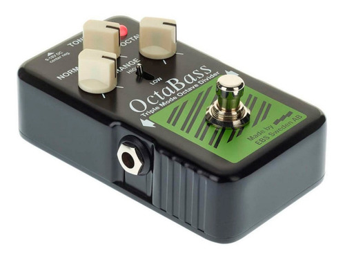 Pedal de efeito EBS OctaBass - Blue Label Edition  preto