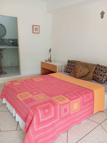 Se Alquila Anexo 120m2 Prados Del Este