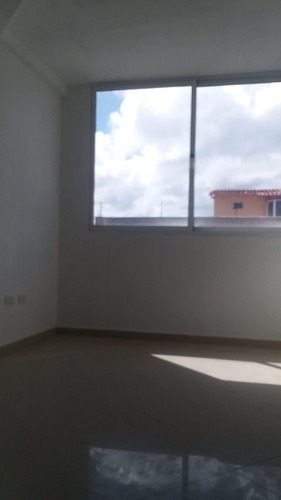 Imagen 6 de 19 de En Venta Hermosa Casa A Estrenar De 2 Niveles En El Conjunto Residencial Majestic En La Isla De Margarita, Municipio Maneiro, Venezuela