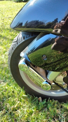 Imagen 9 de 12 de Piaggio Vespa Et4 150cc