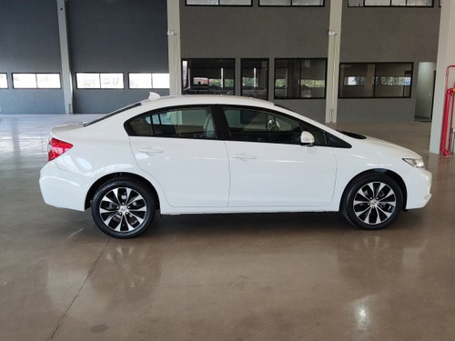 Honda Civic Civic 2.0 LXR 16V FLEX 4P AUTOMÁTICO