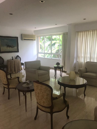 Imagen 5 de 24 de Venta De Apartamento Duplex En Los Naranjos De Las Mercedes