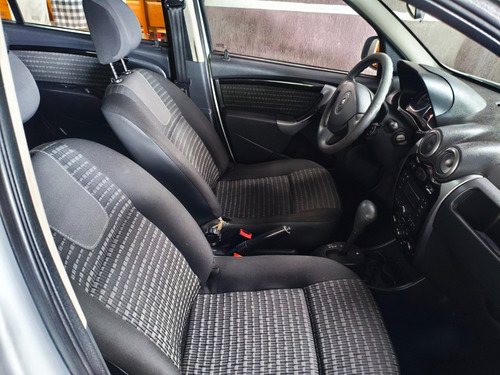 Renault Sandero 1.6 PRIVILÉGE 16V FLEX 4P AUTOMÁTICO