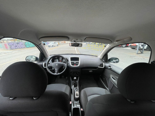 Peugeot 207 1.4 Xr Flex 5p