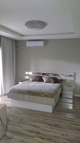 Casa Em Rubem Berta Com 4 Dormitórios - Nk18310