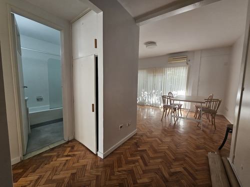 Departamento En Dos Ambientes En Colegiales