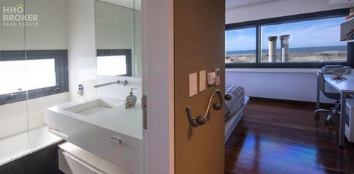 Imagen 17 de 18 de Espectacular Casa En Venta Frente Al Mar Manantiales Laguna Blanca Punta Del Este - La Barra Laguna Blanca