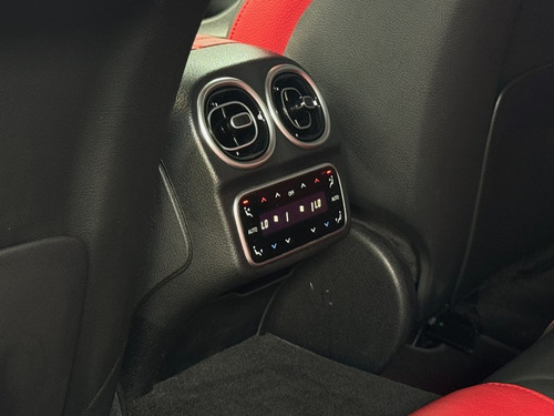 Mercedes-Benz Classe C 2.0 EQ BOOST HÍBRIDO AMG LINE 9G-TRONIC