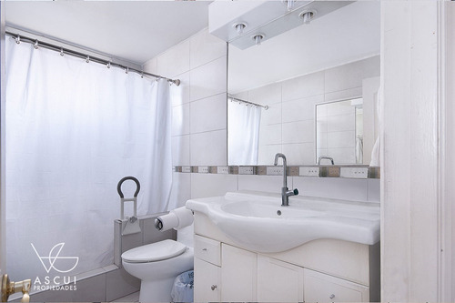 Departamento En Venta De 3 Dorm. En Vitacura
