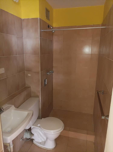Imagen 12 de 14 de Se Vende Apartamento Los Teques Edif Carrao Residencias El Encanto