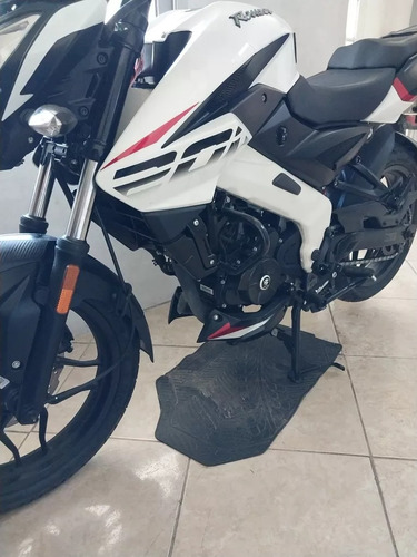 Bajaj Rouser Ns-200 Blanca