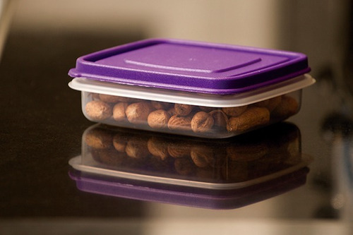 Imagen 1 de 3 de Contenedor Rectangular Sanwdichera Vianda 13 Cms 450 Ml