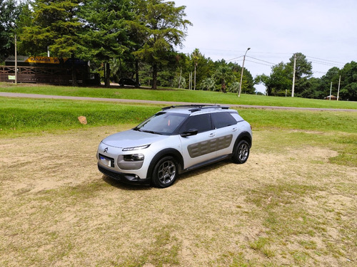 Citroën C4 Cactus 1.2 Pure Tech 110 5v Feel Plus