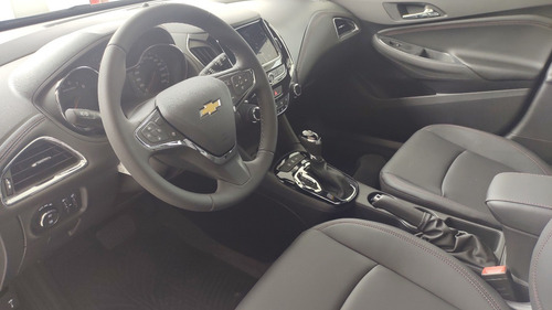 Imagen 16 de 17 de Chevrolet Cruze 5 1.4 Rs At 5 P