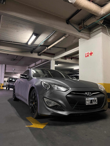 Imagen 5 de 15 de Hyundai Genesis 2014 3.8 Coupe 300cv 8at