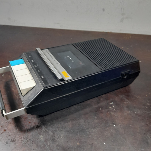 Imagem 5 de 9 de Gravador Cassete Antigo Transicorder Gira Nas Engasga A Fita
