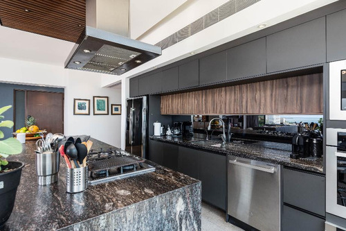 Departamento En Venta En Colonia Zona Hotelera Norte, Puerto Vallarta, Jalisco
